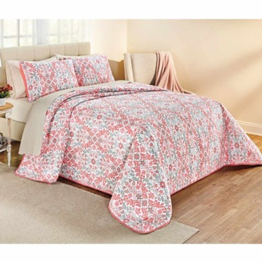#40 Pillow Shams 2 of them New floral design